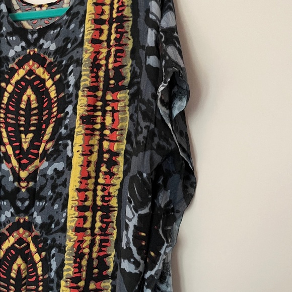Multicolor Patterned Maxi Kaftan - Picture 3 of 4